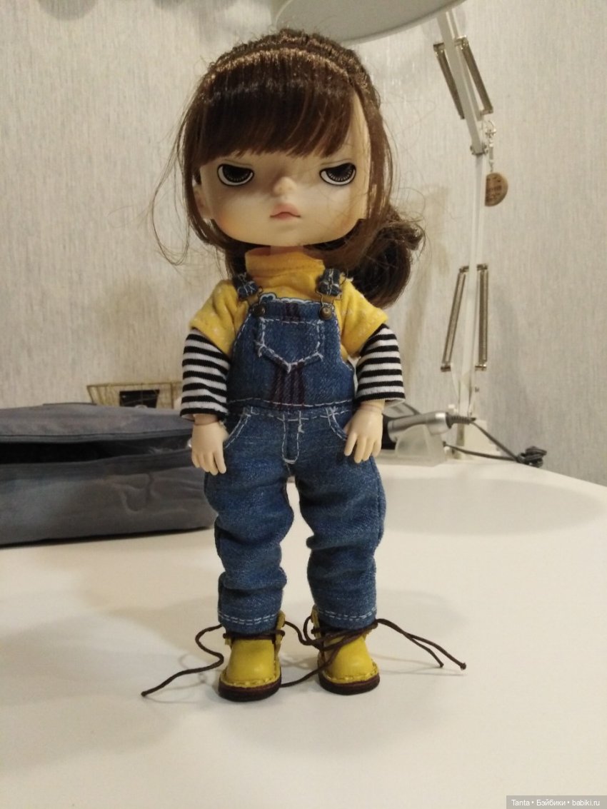 И снова джинсы — Одежда и обувь для кукол своими руками: фото