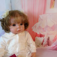 Малышка Карина