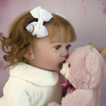 новая девочка Аяна