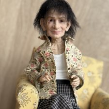 Дедушка в поисках своей бабушки)