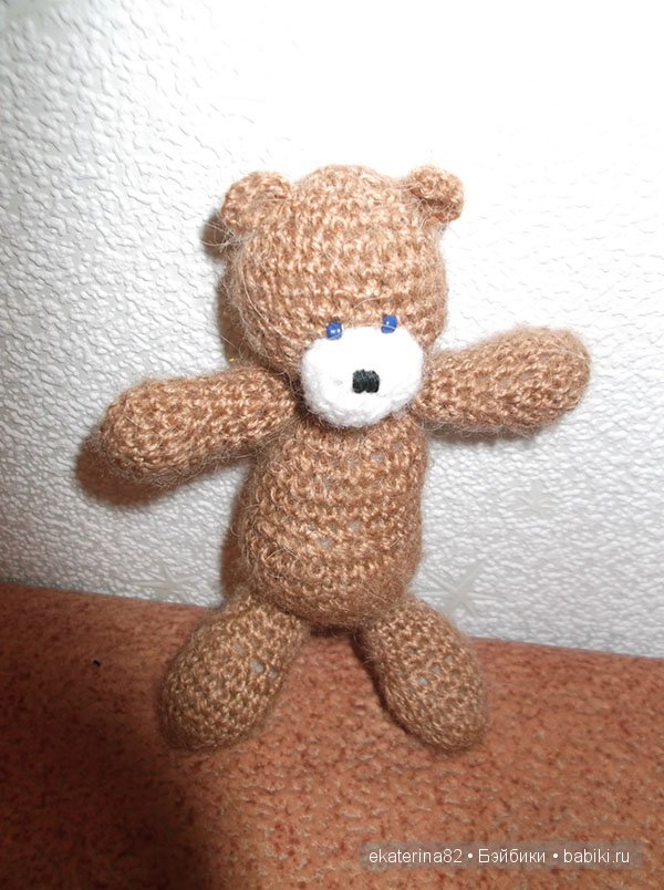 «Пасхальный сюрприз» (цыплята) и другие игрушки, вязанные крючком