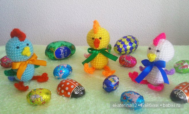 «Пасхальный сюрприз» (цыплята) и другие игрушки, вязанные крючком