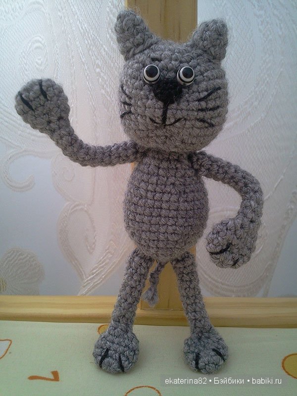 «Пасхальный сюрприз» (цыплята) и другие игрушки, вязанные крючком (фото 10)