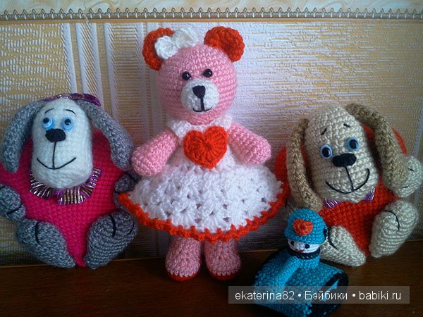 «Пасхальный сюрприз» (цыплята) и другие игрушки, вязанные крючком (фото 7)