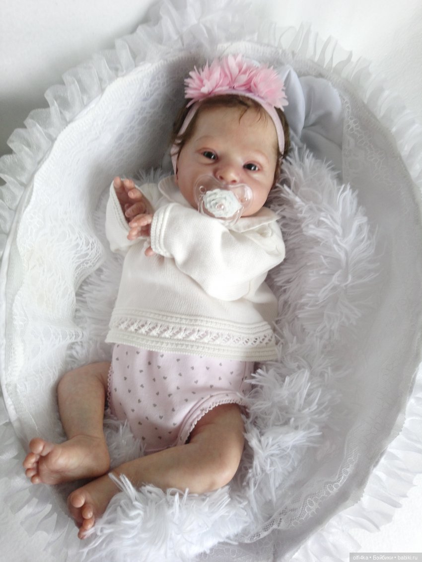 Фото Эмилии в нежных тонах | Бэйбики Фото Эмилии в нежных тонах