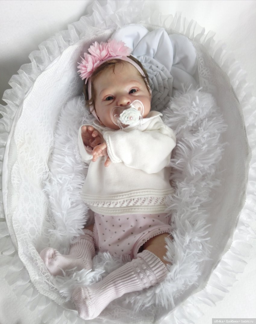 Фото Эмилии в нежных тонах | Бэйбики Фото Эмилии в нежных тонах