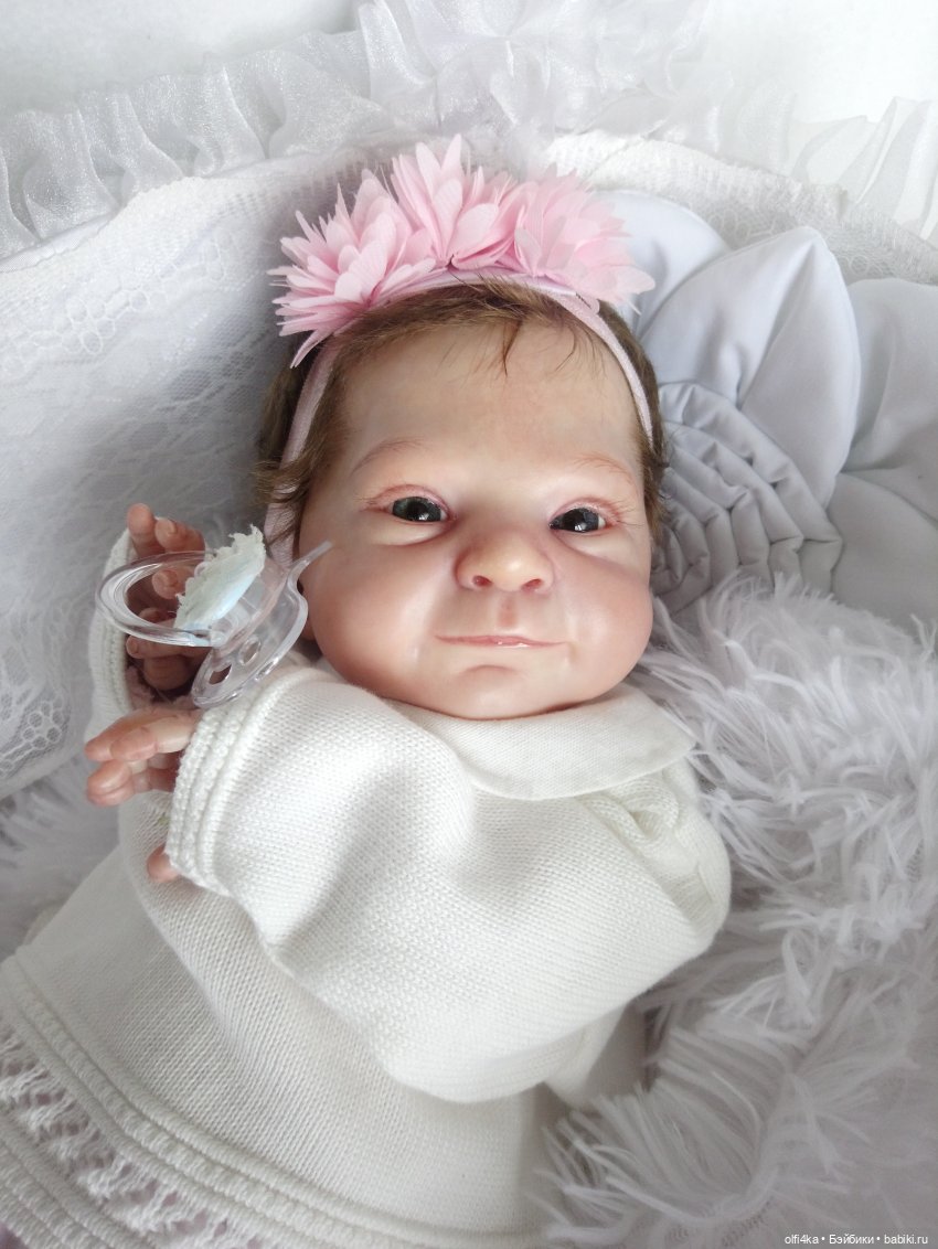 Фото Эмилии в нежных тонах | Бэйбики Фото Эмилии в нежных тонах