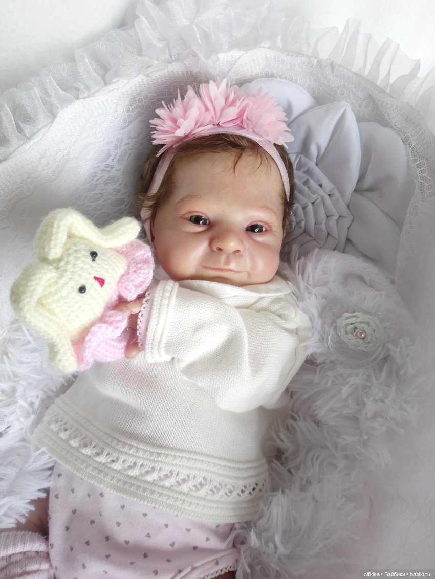 Фото Эмилии в нежных тонах | Бэйбики Фото Эмилии в нежных тонах