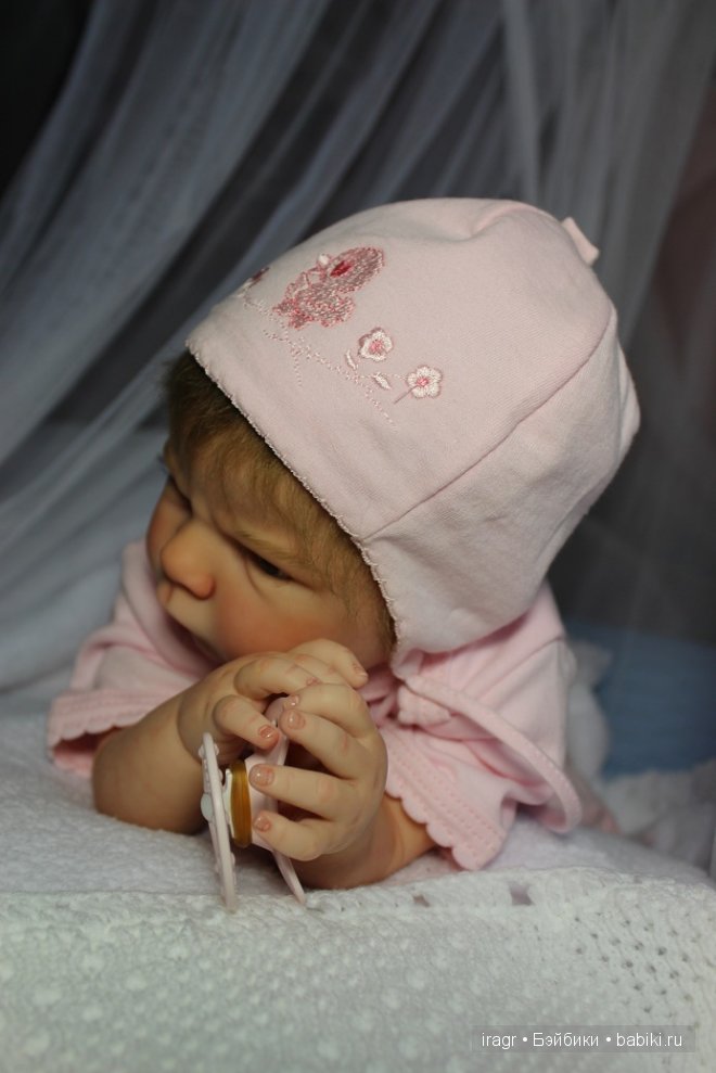 Силикон-виниловый лимитированный молд Sabrina by Reva Schick №236/300. Аришка.