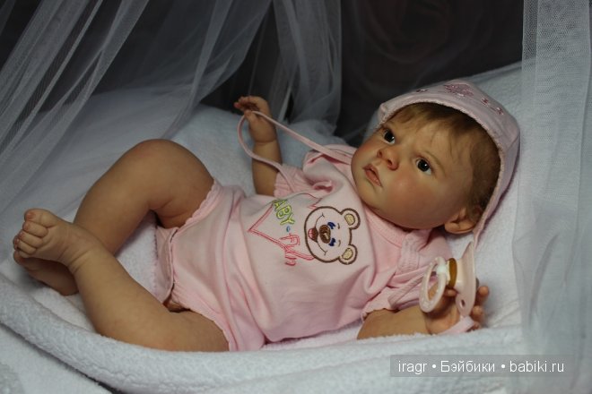 Силикон-виниловый лимитированный молд Sabrina by Reva Schick №236/300. Аришка.