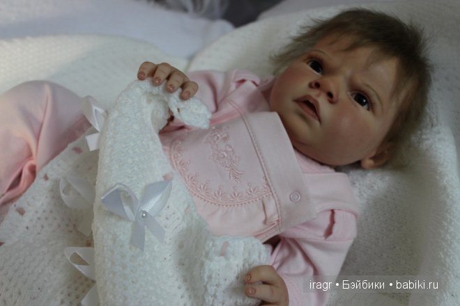 Силикон-виниловый лимитированный молд Sabrina by Reva Schick №236/300. Аришка.