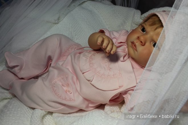 Силикон-виниловый лимитированный молд Sabrina by Reva Schick №236/300. Аришка.