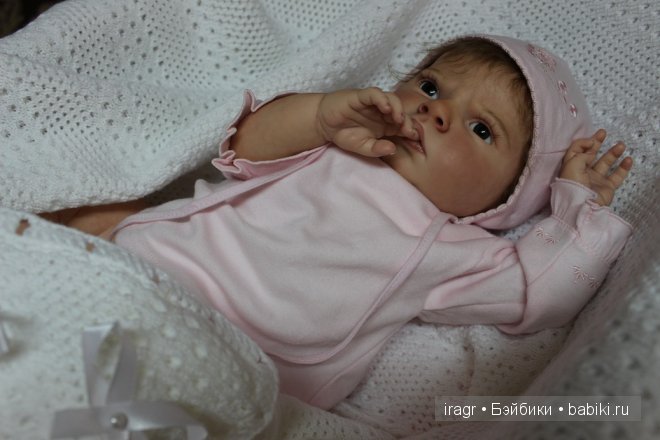 Силикон-виниловый лимитированный молд Sabrina by Reva Schick №236/300. Аришка.