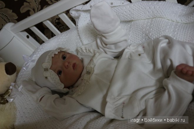 София молд Ливия