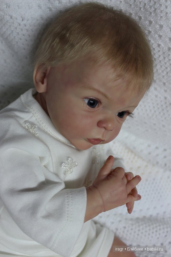 София молд Ливия