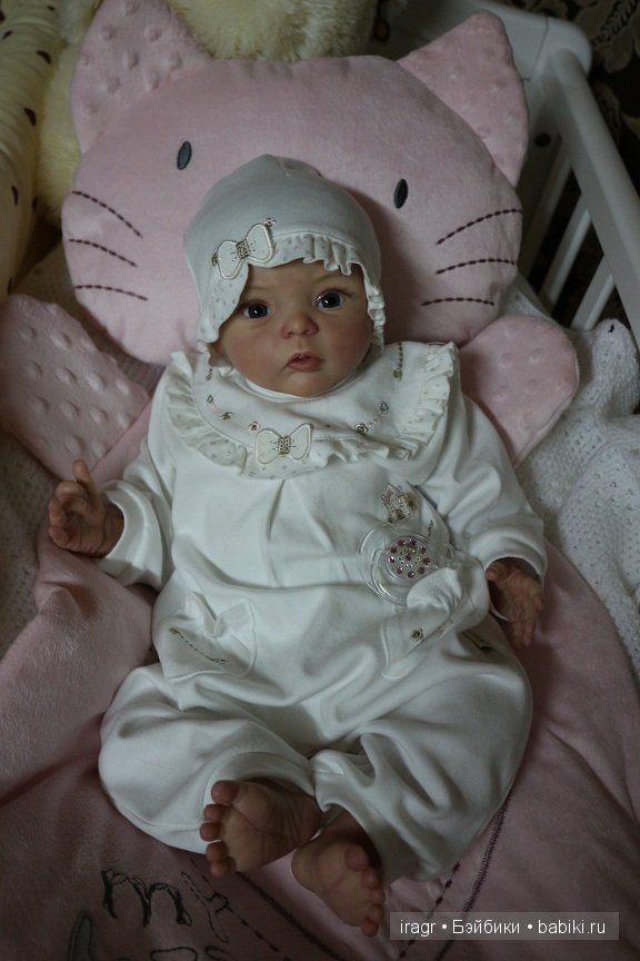 София молд Ливия