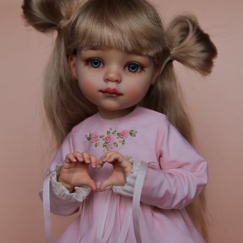 ООАК Паола Рейна,  клубничная девочка