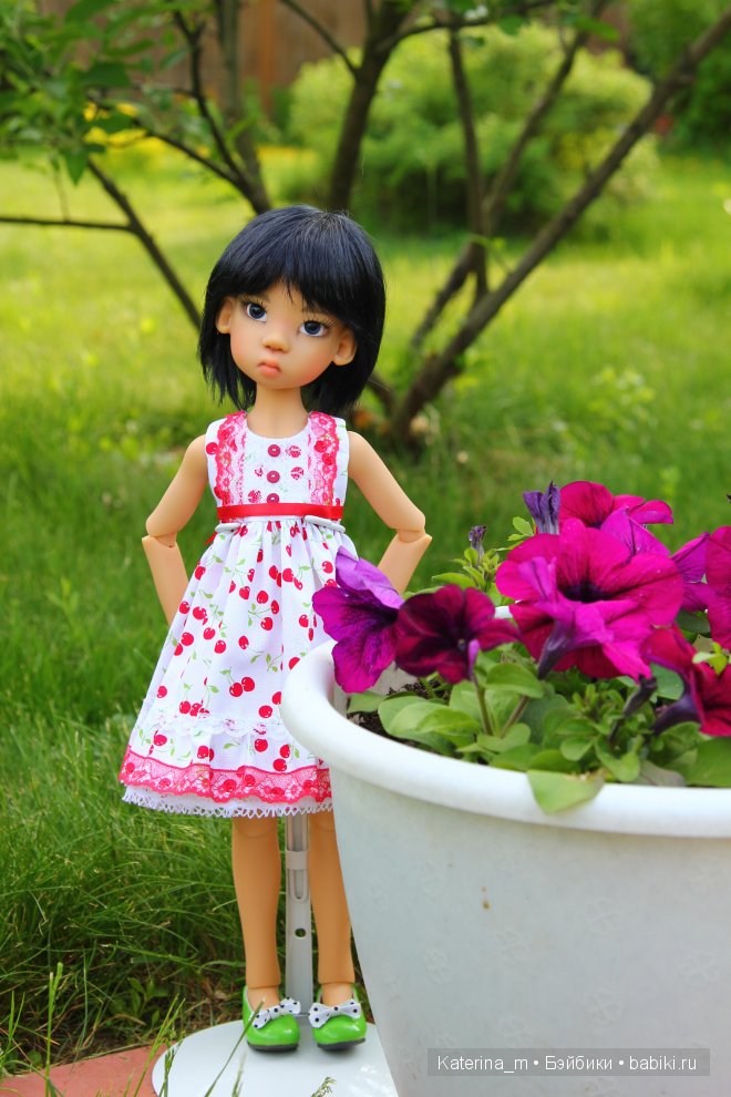 И кто сказал, что Микушки не любят фотографироваться? Kaye Wiggs, Miki