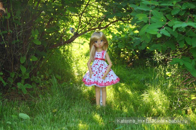 И кто сказал, что Микушки не любят фотографироваться? Kaye Wiggs, Miki