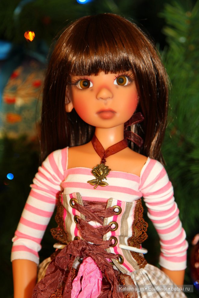 Поздравляем всех с наступающими праздниками! Мои девочки от Kaye Wiggs