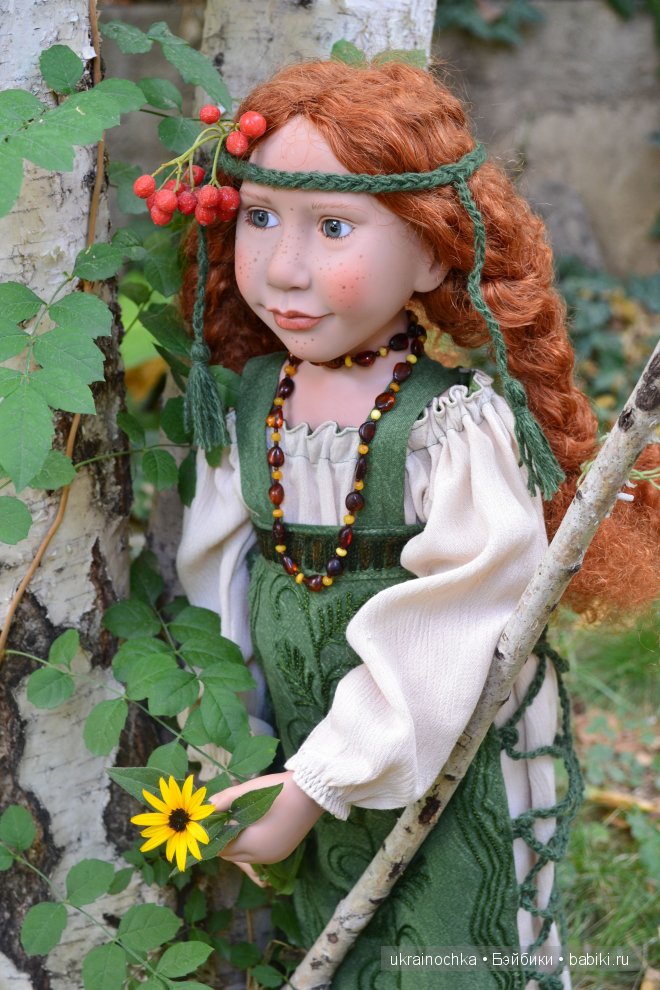 О чем улыбается Ундина, маленькая девочка от Zwergnase