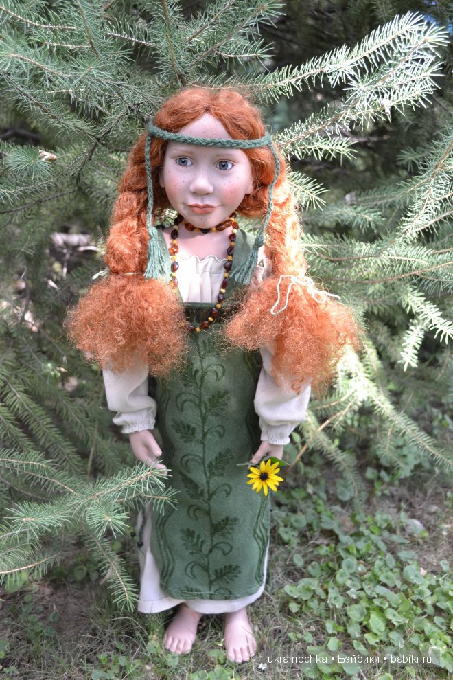 О чем улыбается Ундина, маленькая девочка от Zwergnase