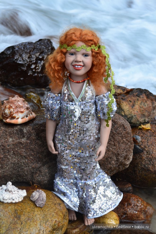 О чем улыбается Ундина, маленькая девочка от Zwergnase