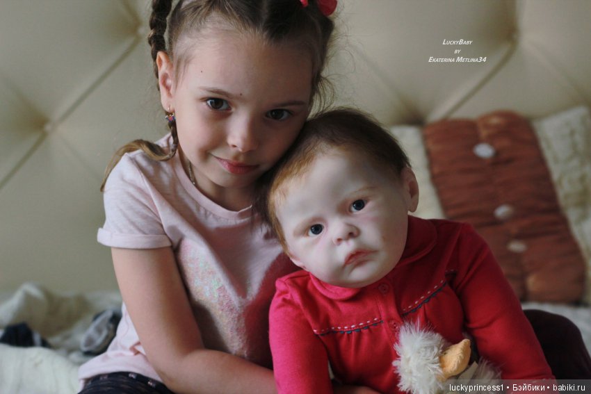 Лили-Марлен, девочка из одноименного молда скульптора Sylvia Manning