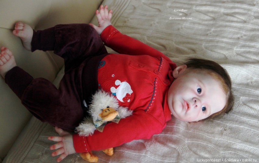 Лили-Марлен, девочка из одноименного молда скульптора Sylvia Manning