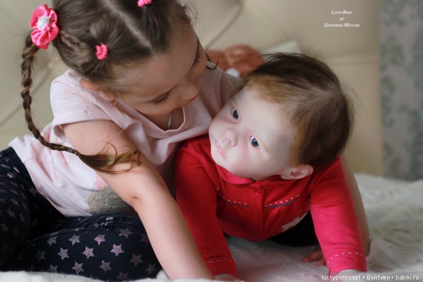 Лили-Марлен, девочка из одноименного молда скульптора Sylvia Manning