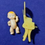 Вовка на стульчике