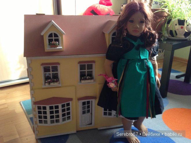 Принимайте новичка! Ко мне приехала русская девочка от Annette Himstedt - Мадина