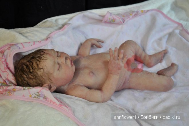 Почти живой силиконовый ребенок (фото 7)