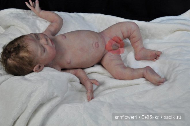 Почти живой силиконовый ребенок (фото 9)