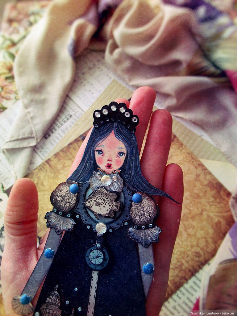 Морская (бумажная кукла) — Авторские куклы из дерева (фото 7)
