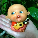 Не могу не представить на Ваш суд, уважаемые Форумчане, крошку на ладошке.