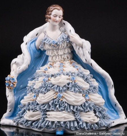 Изящный кружевной фарфор и статуэтки "кружевницы" (фото 4)