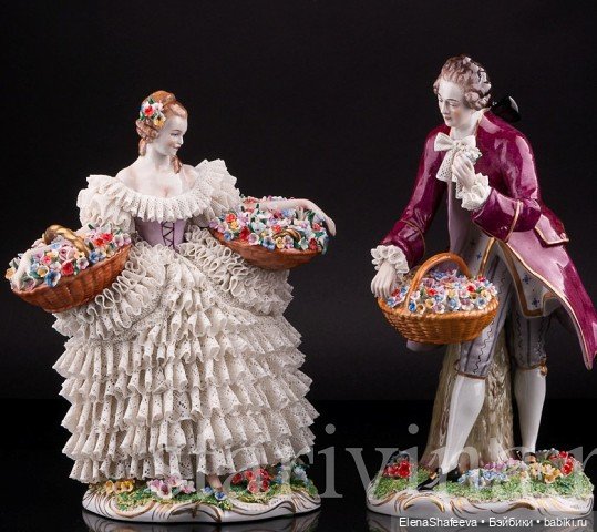 Изящный кружевной фарфор и статуэтки "кружевницы"