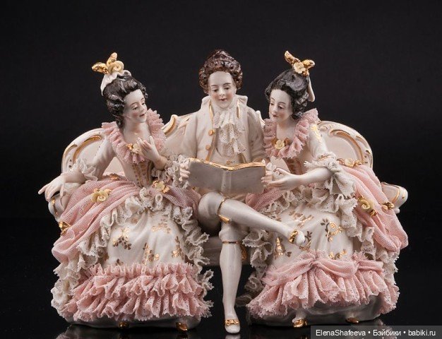 Изящный кружевной фарфор и статуэтки "кружевницы"