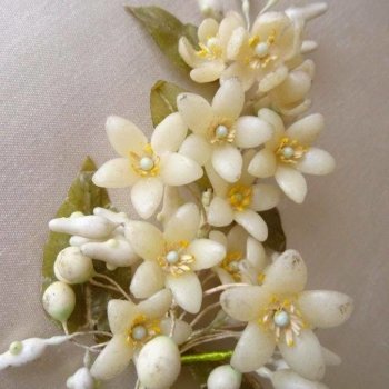 Антикварные цветы из воска. 1900 год. Франция