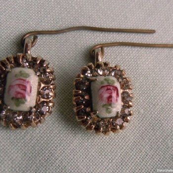 Антикварные серьги для Жюмо