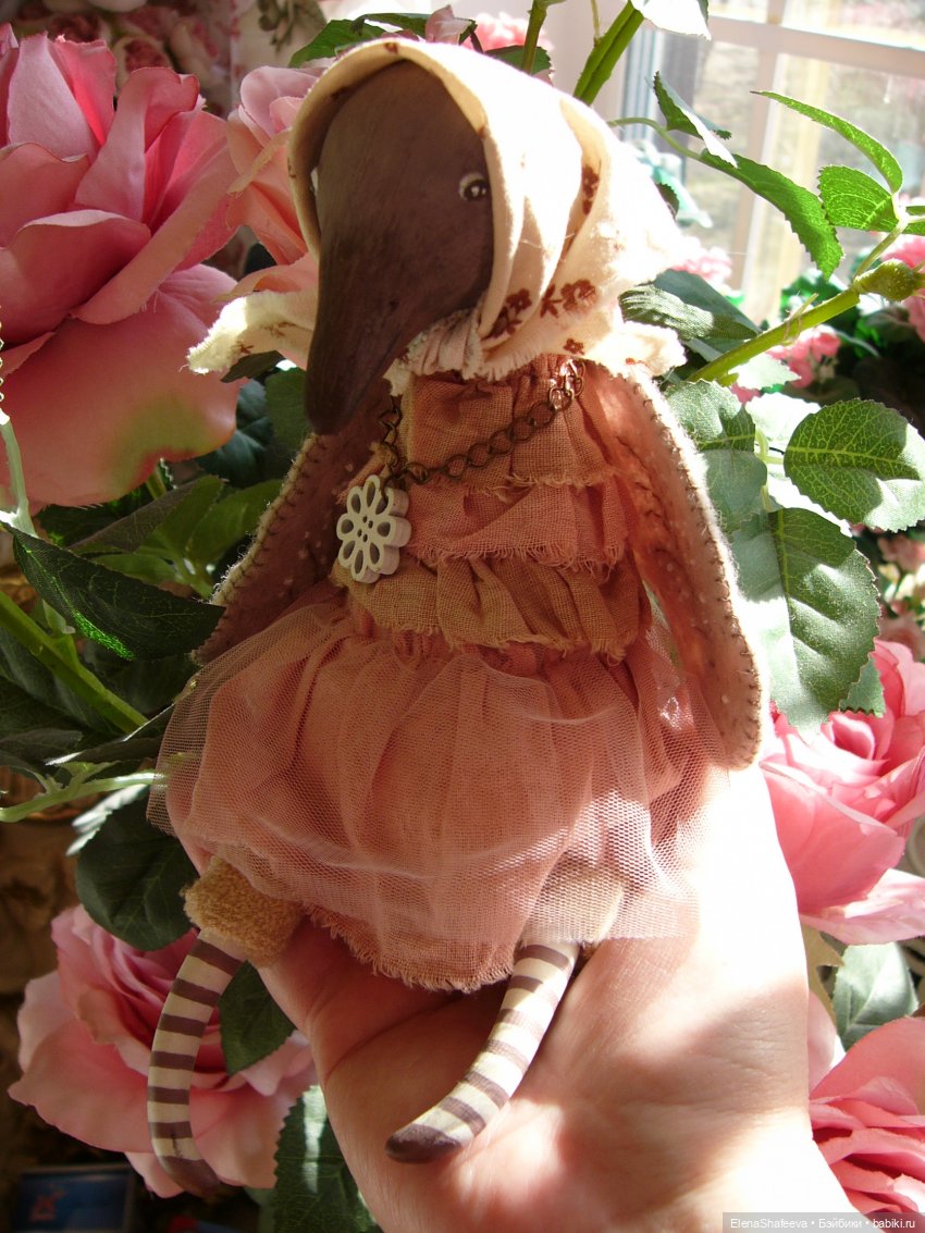 Вот такая Ворона прилетела ко мне в День 8 Марта (фото 5)