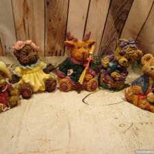 Коллекционные фигурки Мишки  Полистоун.