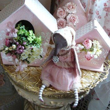 Радуем себя мелочами.