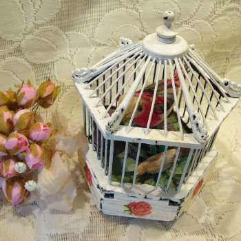 Винтажная клетка с птичками. Как я люблю такие штучки.