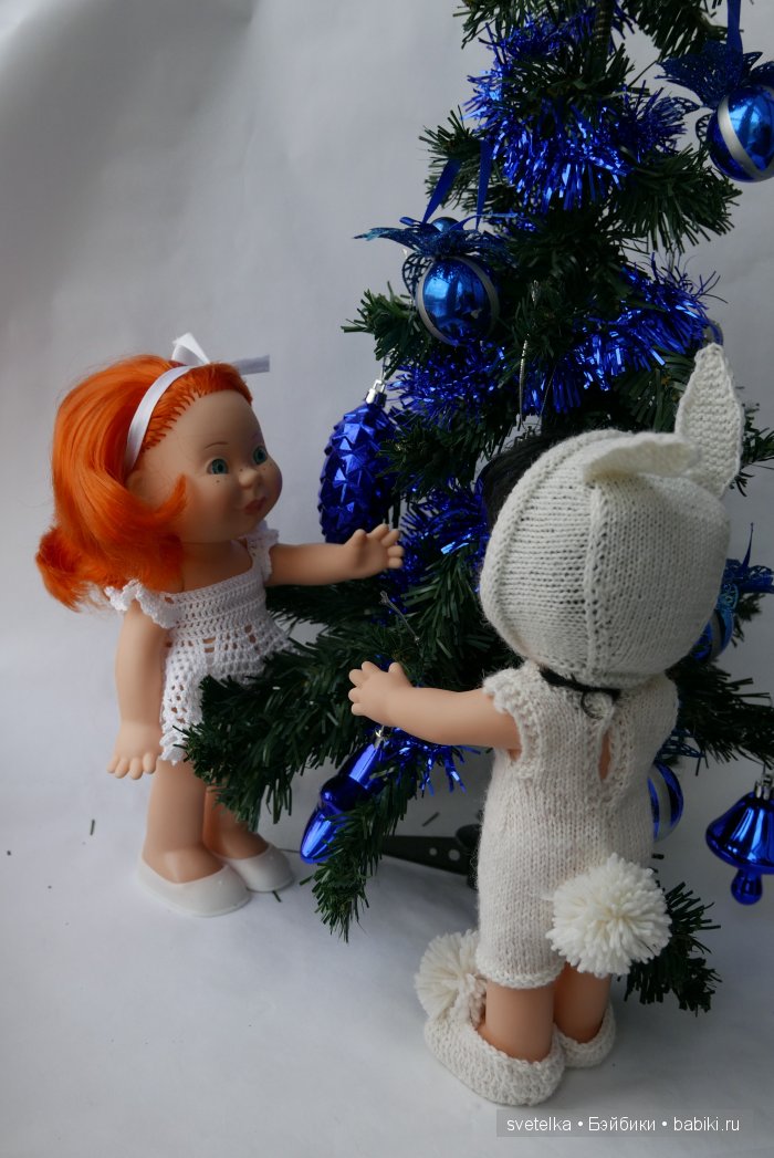 Зайчики, Снежинки — Одежда и обувь для кукол своими руками: фото