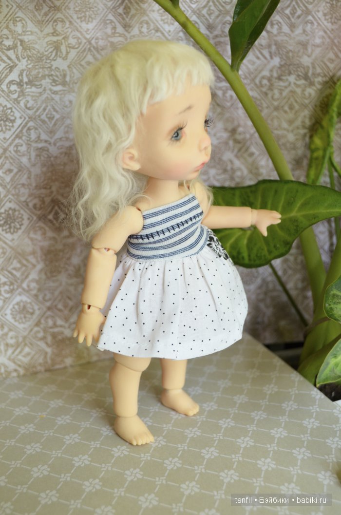 Девчонки-яркие юбчонки. Новые готовые шарнирные куклы (фото 4)