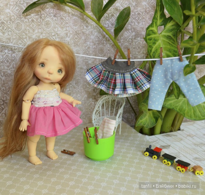 Девчонки-яркие юбчонки. Новые готовые шарнирные куклы