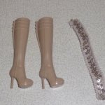 Бежевые сапоги Mattel для Барби с узкими каблучными ножками + пояс Handmade с пайетками