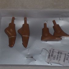 Сменные стопы балетные и плоские для кукол Tonner Nu Mood новые (тон кожи AA)